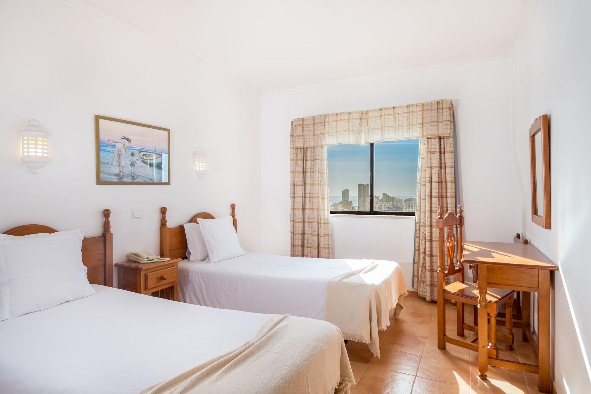 Mirachoro Apartahotel 3*